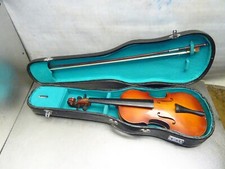 Schöne alte Geige mit Koffer