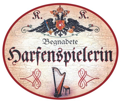 Harfenspielerin