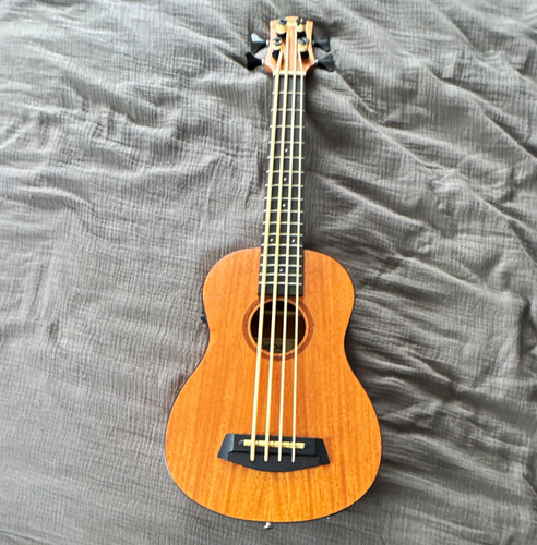 Cascha premium bass ukulele - premium,