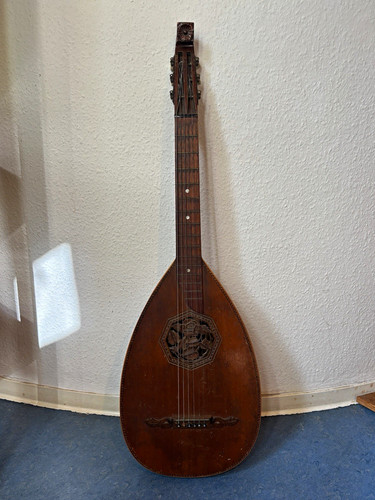 Wandervogellaute aus